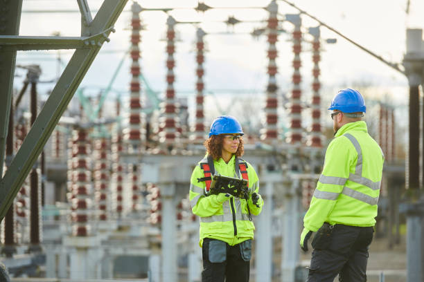 Best Affordable Emergency Electrician  in Elwood, IL