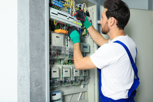 Best Circuit Breaker Repair  in Elwood, IL