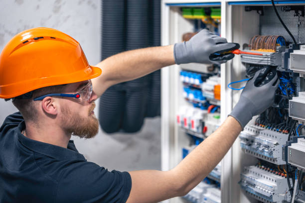 Best Emergency Electrical Repair  in Elwood, IL